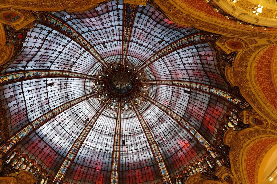 Paris Experiences | glass colourful dome in Galeries Lafayette