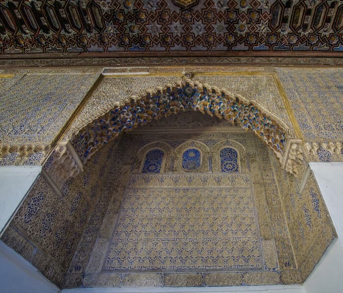 detailed golden and blue plaster work - the Real Alcazar