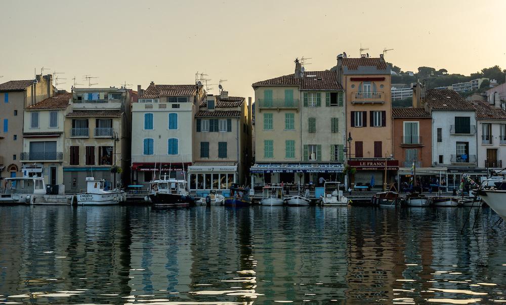 South of France itinerary: Cassis waterfront boats and storefronts
