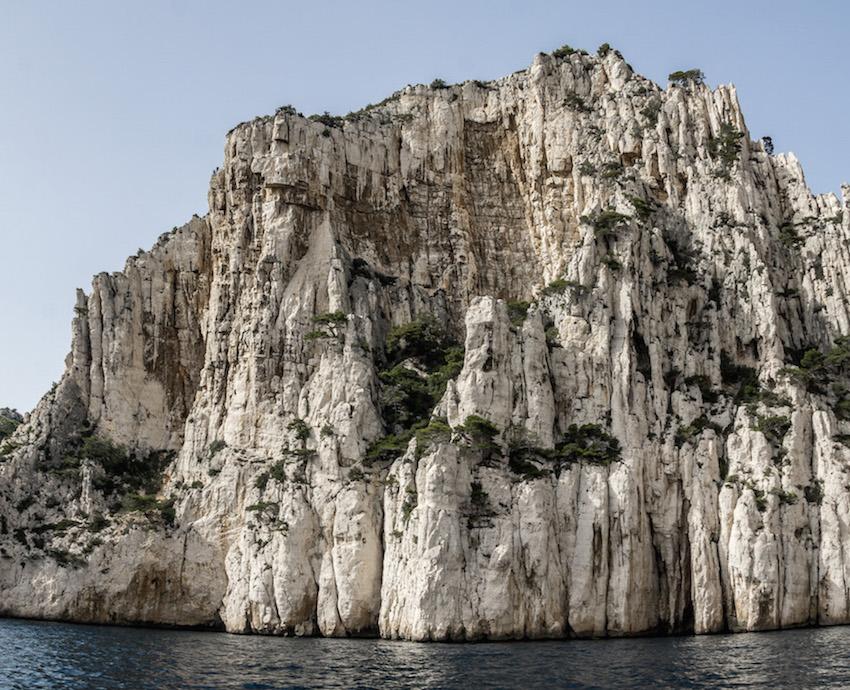 Calanques de Cassis: limestone cliffs soar from the sea