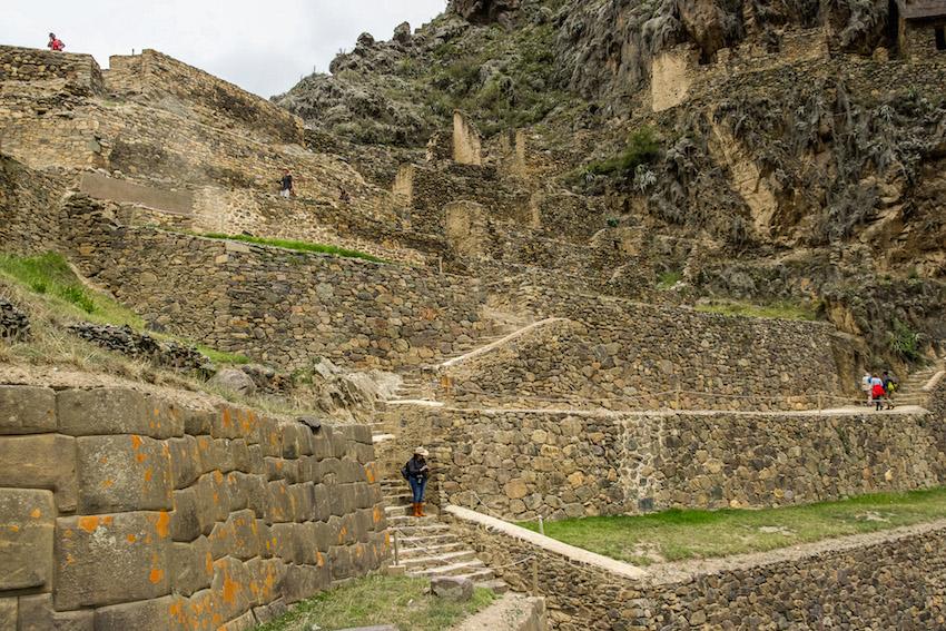 Ollantaytambo Peru: Walls of stones and stairs in the Inca ruins