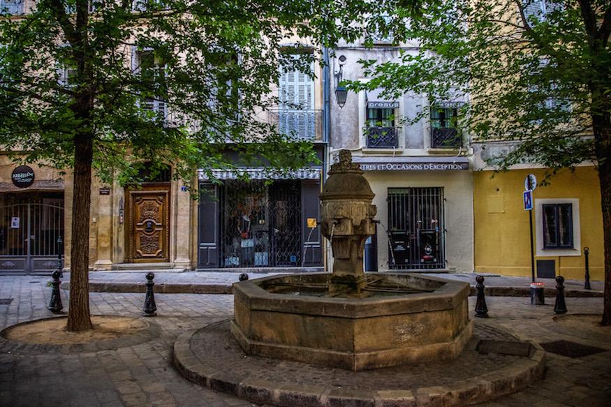 What to do in Aix-en-Provence: discover all the fountains like the Fontaine des Ormeaux
