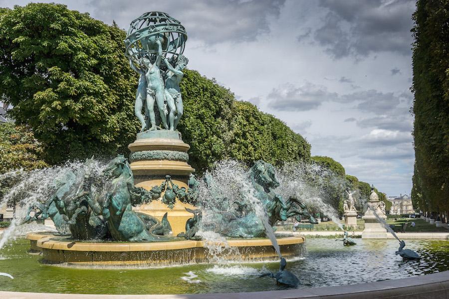 the 4 Parts of the world fountain, Paris