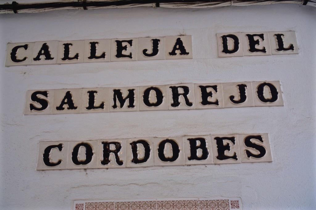 a street sign in Cordoba