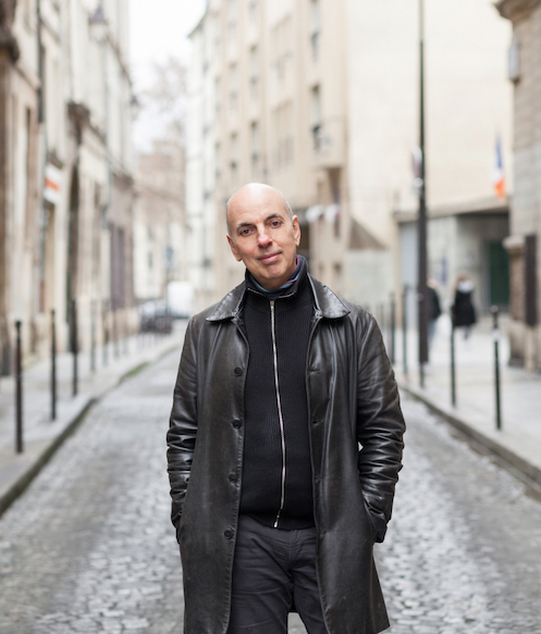 Richard Nahem runs walking tours of Paris with Eye Prefer Paris. 