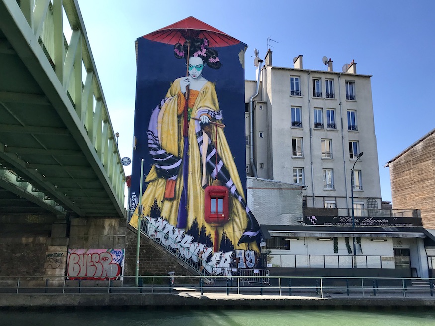Street art along the Canal de l'Ourcq