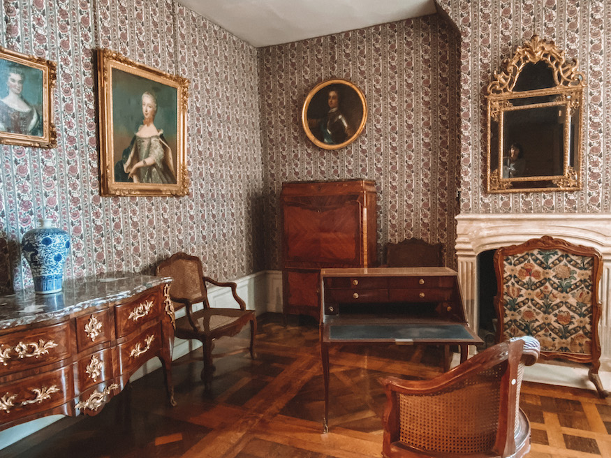 Chateau de Chambord France  - interior rooms
