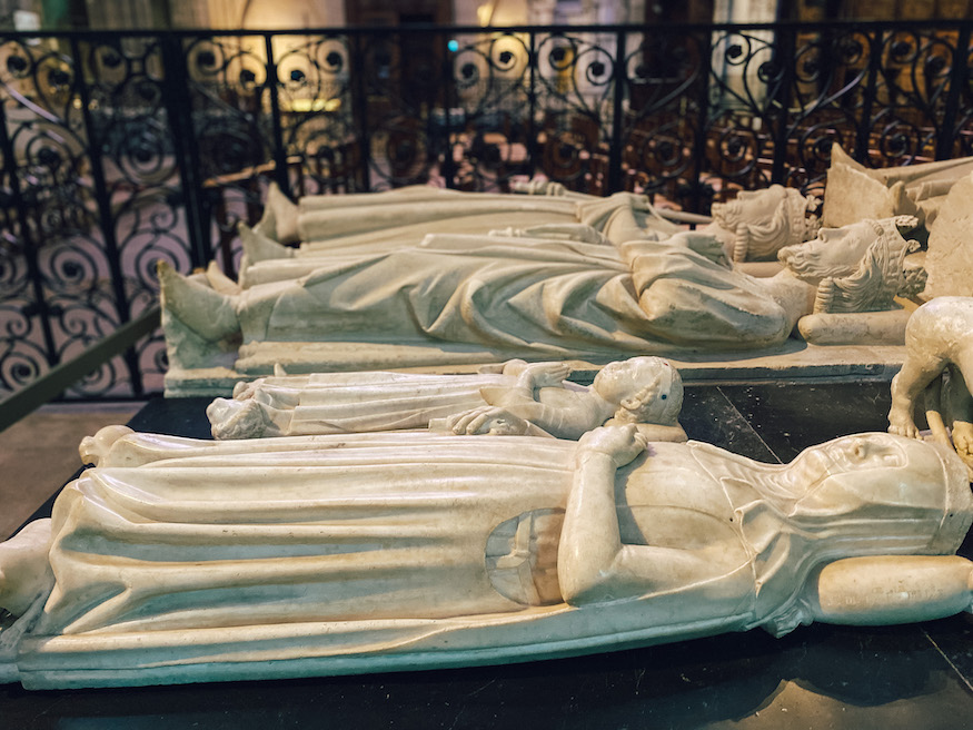 Best paris experiences - visit the tombs of Royalty at St Denis 