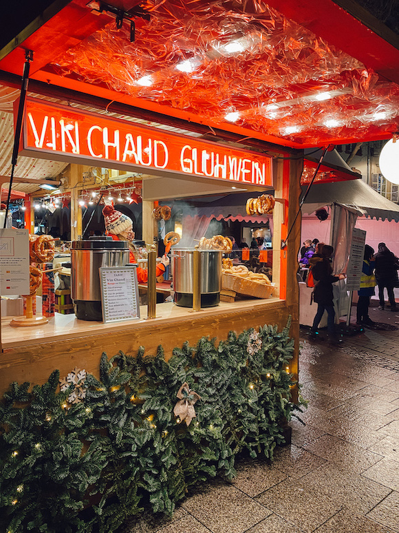 Strasbourg Christmas Market  - vin chaud