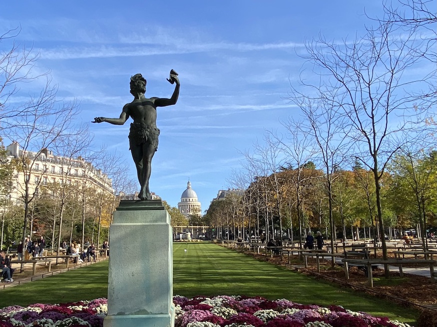 things to do in the Luxembourg Gardens